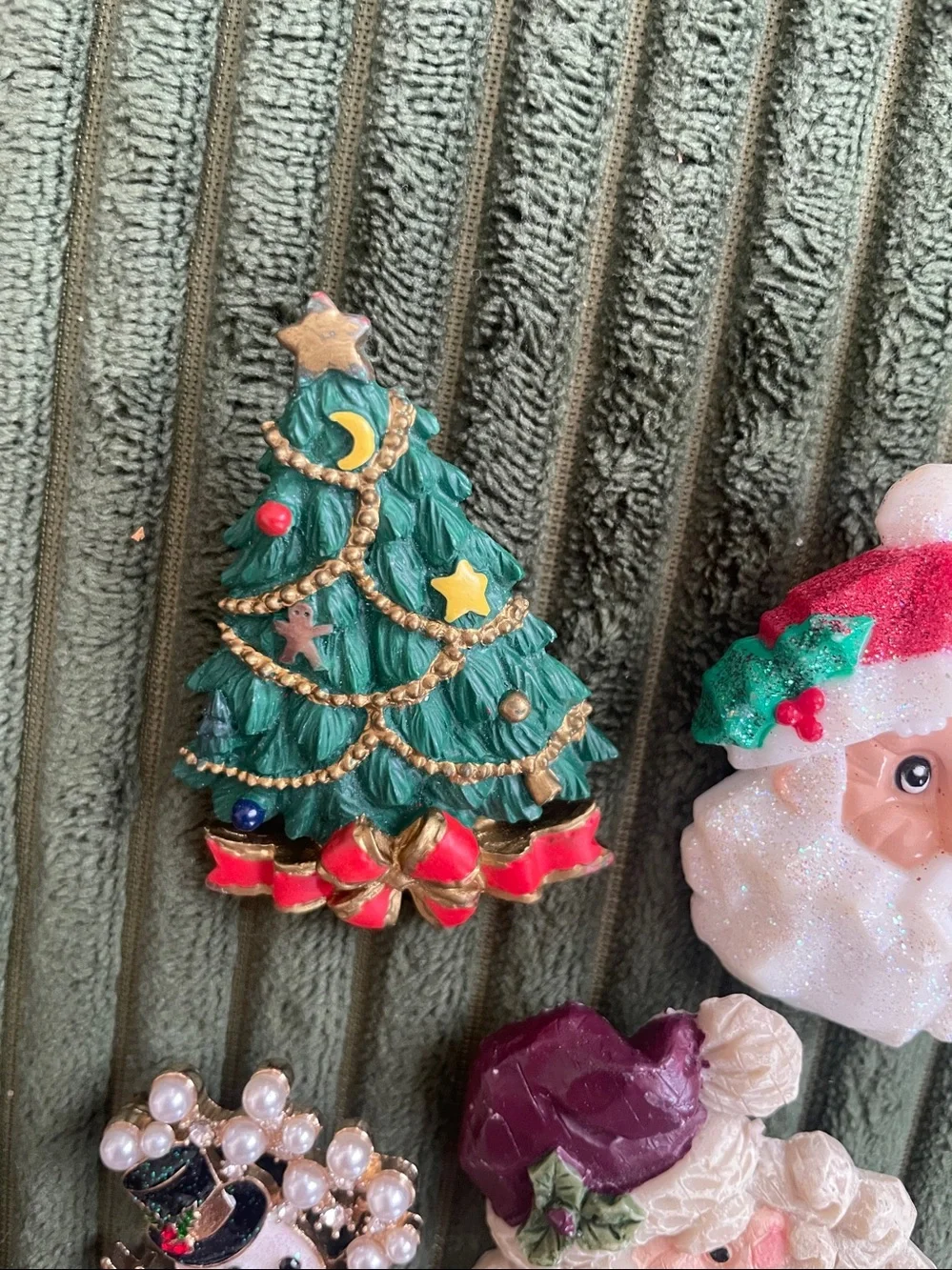 Holiday Brooch Bundle